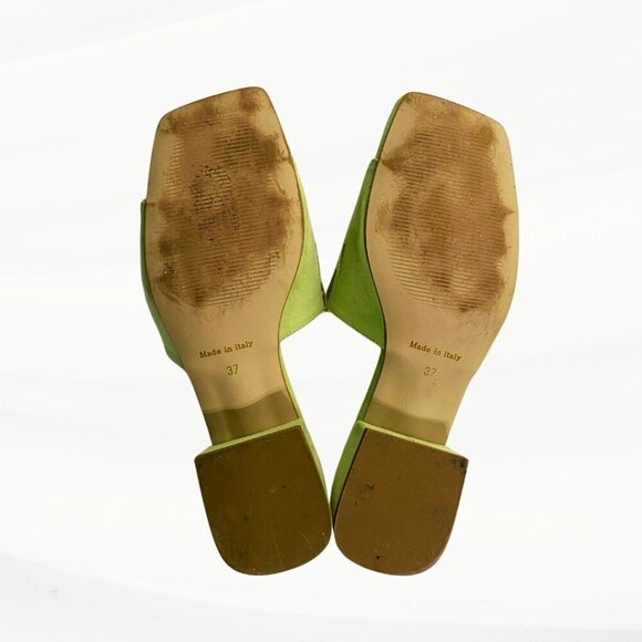 Vera Pelle Green Sandals with Gold Accents - Picture 8 of 12